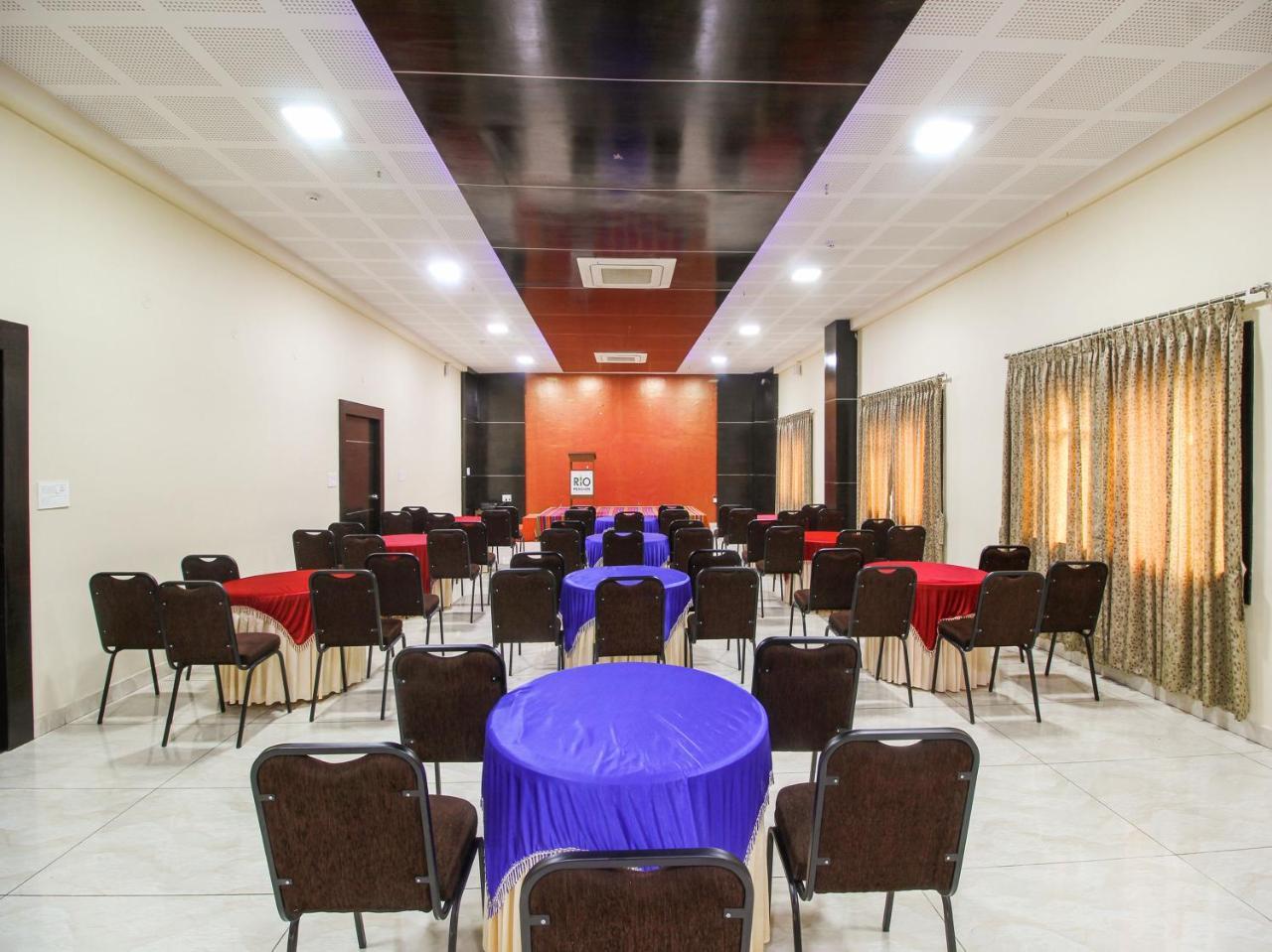 Rio Meridian Hotel Mysore Eksteriør bilde